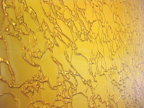 Стекло для межкомнатных дверей "Дельта" золотое