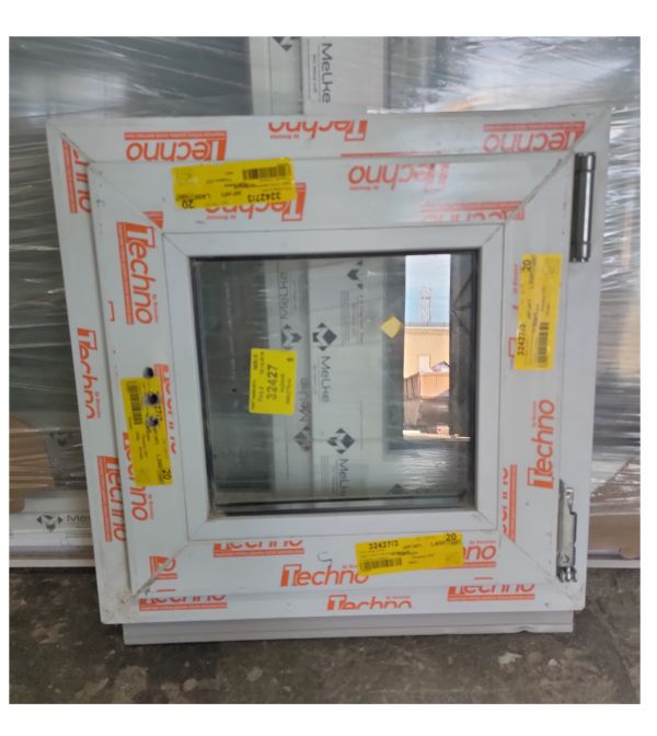 Окно пластиковое поворотное 40х40