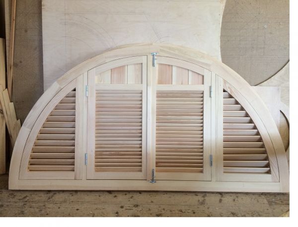 Окно чердачное арочное 1100х2500